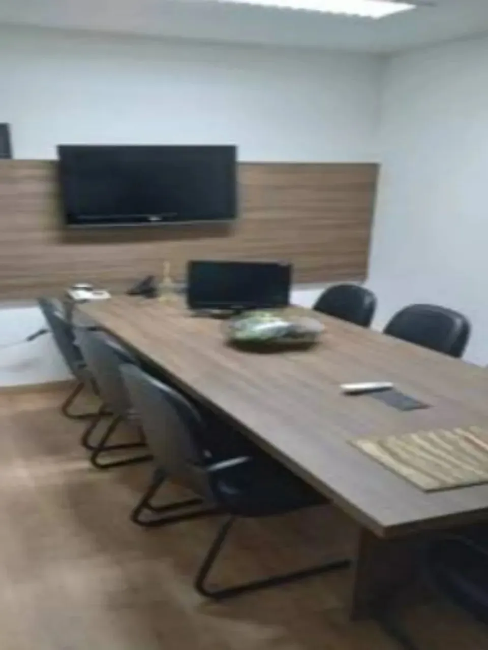 Salas Comerciais à Venda na Consolação, São Paulo-SP: 3 Banheiros, 135m² de Área