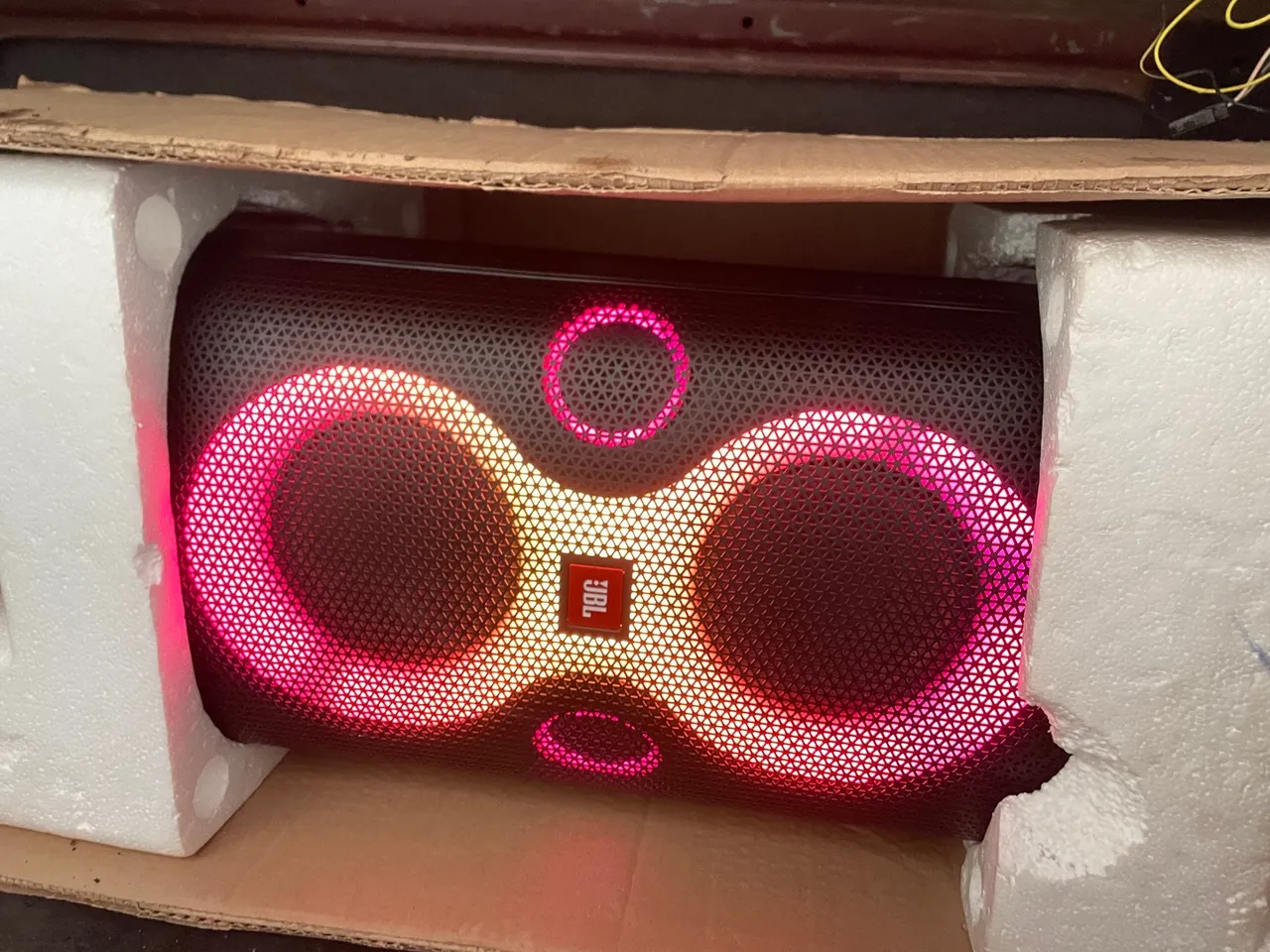 Vende - se partbox 110 Caixa de Som JBL com Iluminação