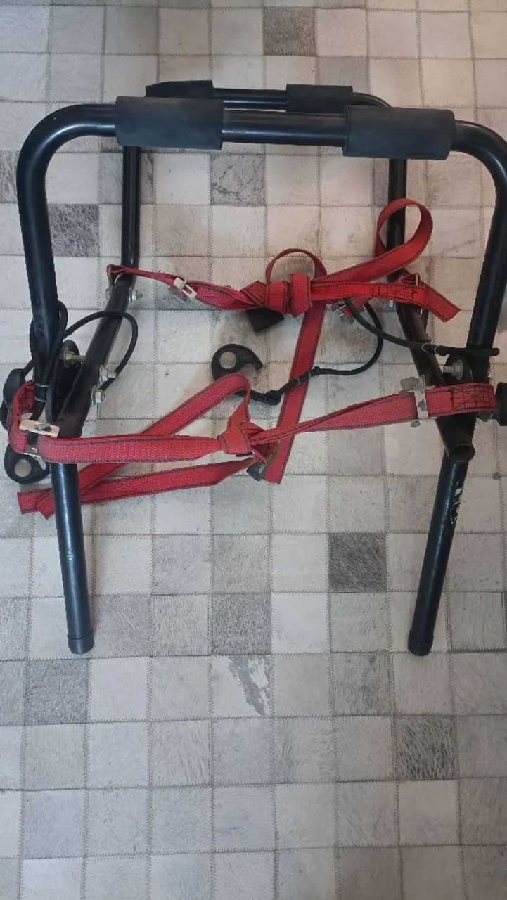 Suporte / rack para bicicletas