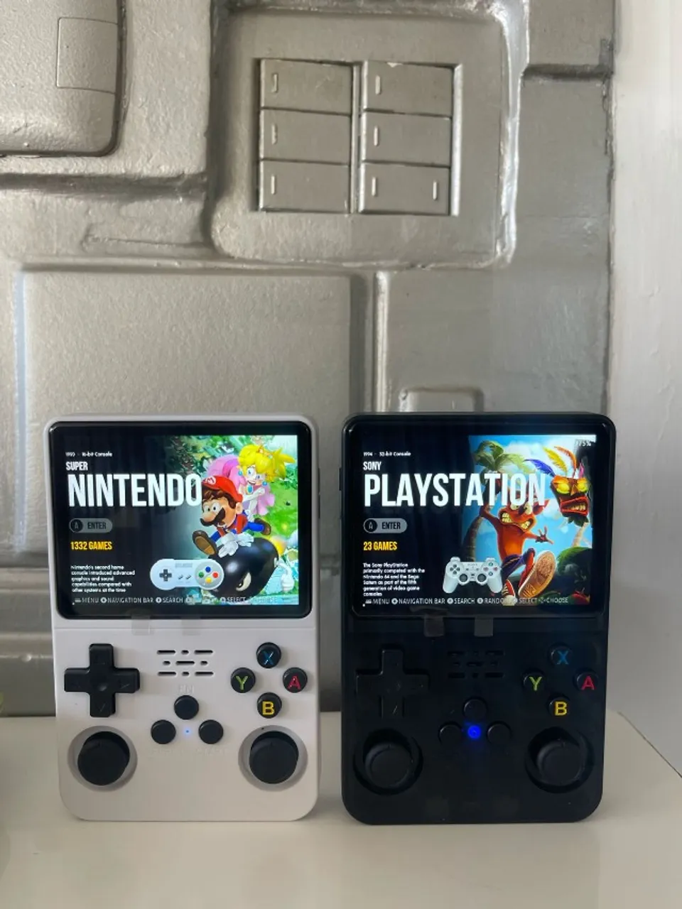 MIni console portatil r36