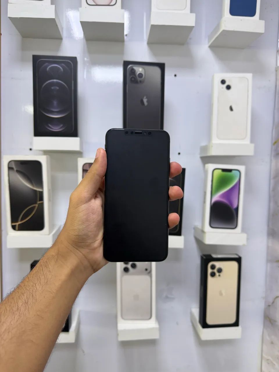 IPHONE XS MAX 64 GB  - Foto 2