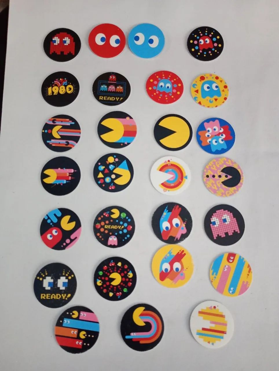 27 Tazos Pac-Man Elma Chips 