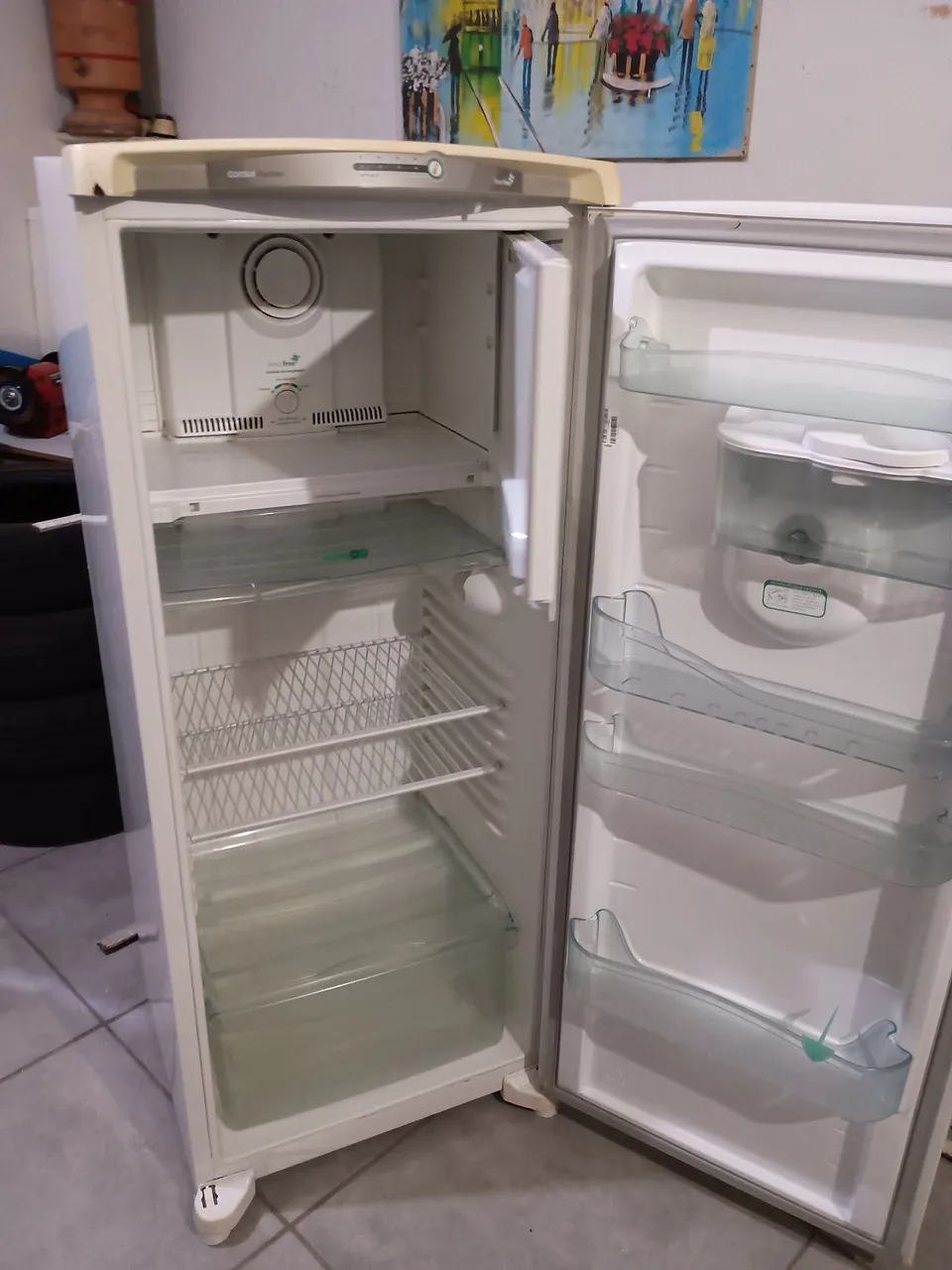 Geladeira Consul Frost Free funcionando perfeitamente 1100
