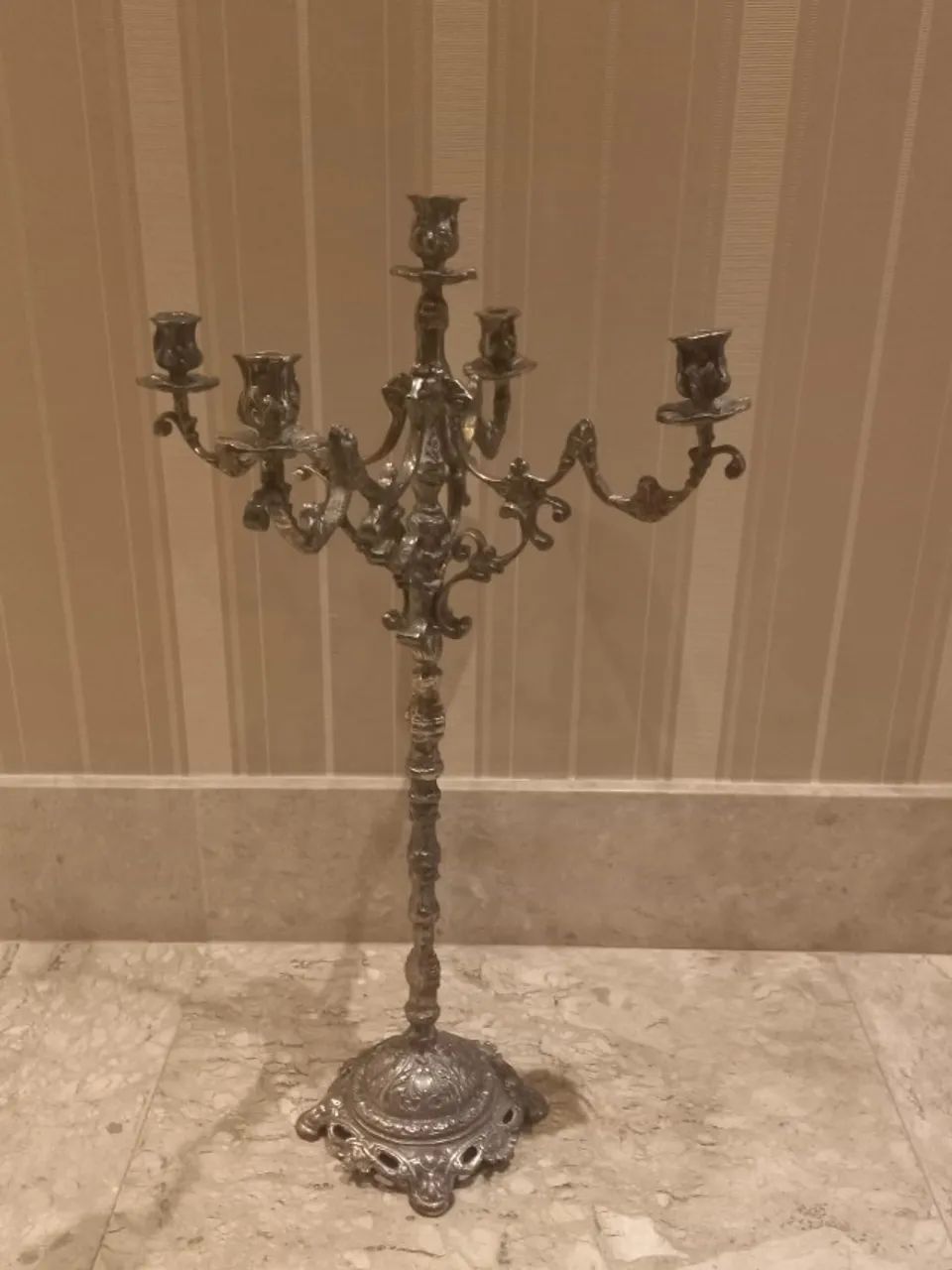 Candelabros (Castiçais) de Piso - Foto 2