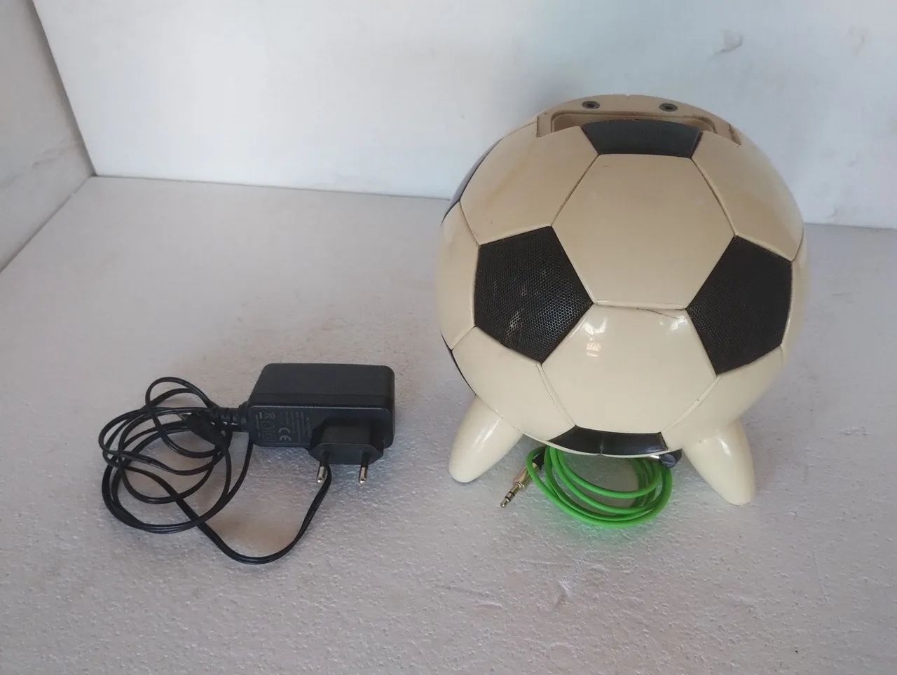 Caixinha de som formato bola - Foto 4