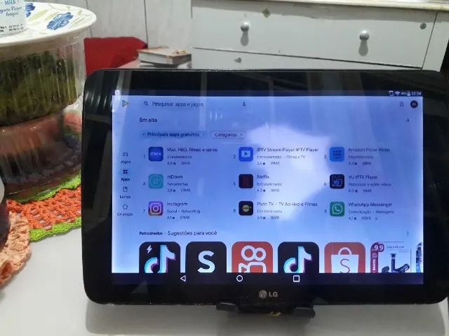 Tablet lg64169279562371123