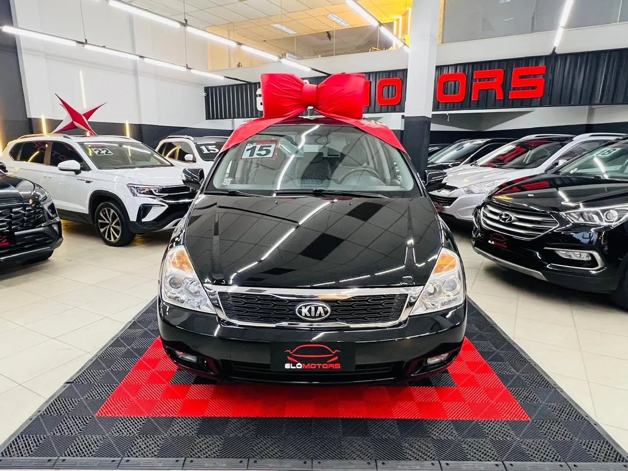 Kia Carnival 3.5 Ex V6 24V Gasolina 4P Automático