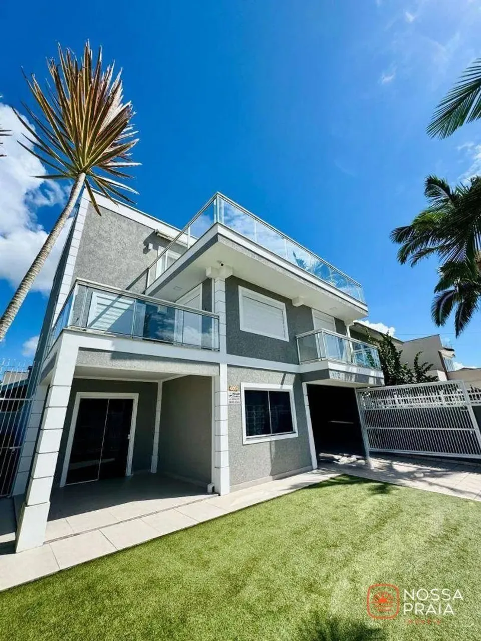 Sobrado com 5 dormitórios à venda, 280 m² por R$ 1.680.000,00 - Brasília - Itapoá/SC