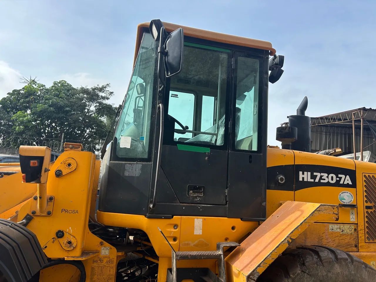 Pá carregadeira Hyundai HL730-7A - Foto 6