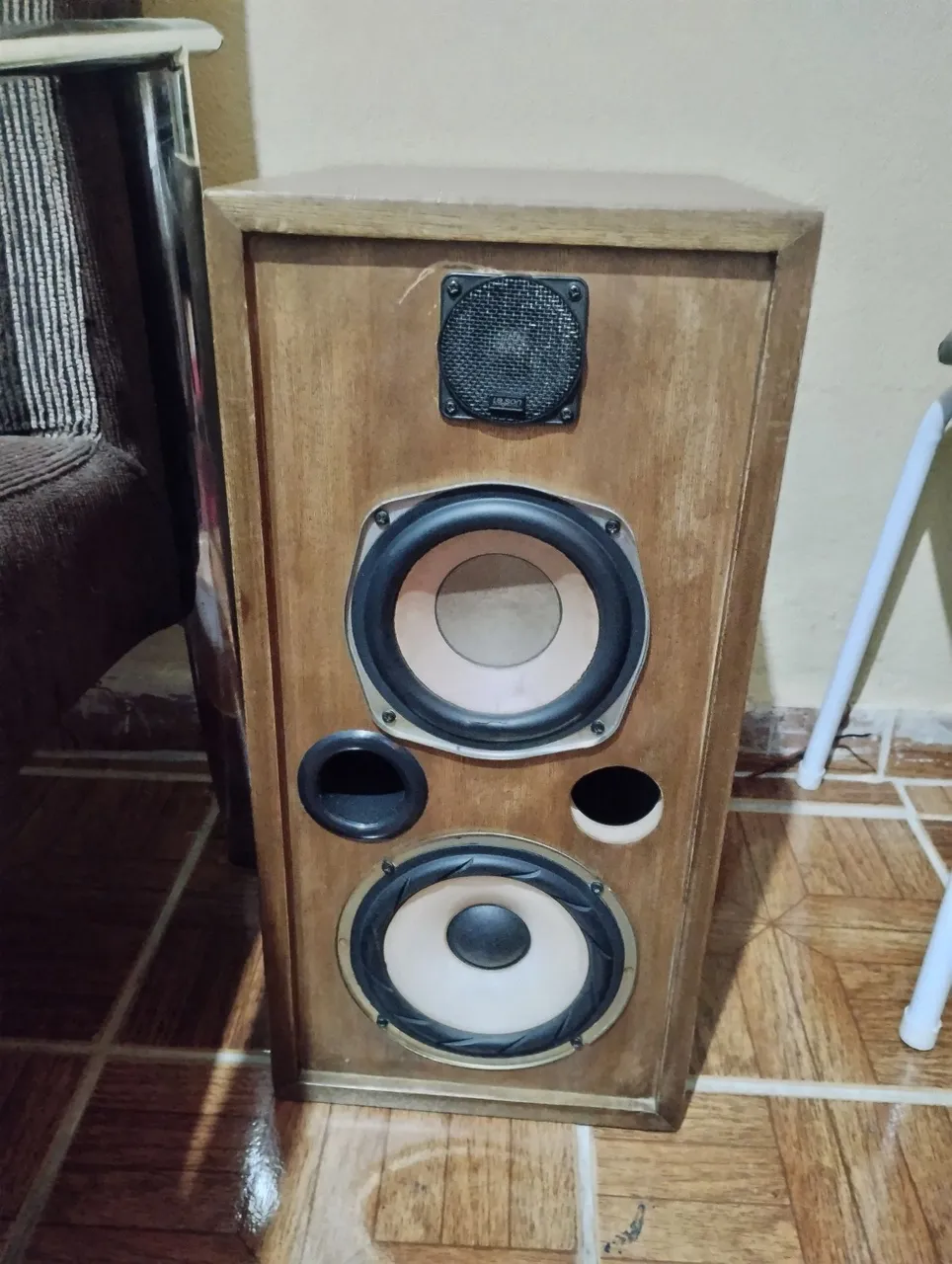 Caixa de Som Vintage - Ótimo Som!