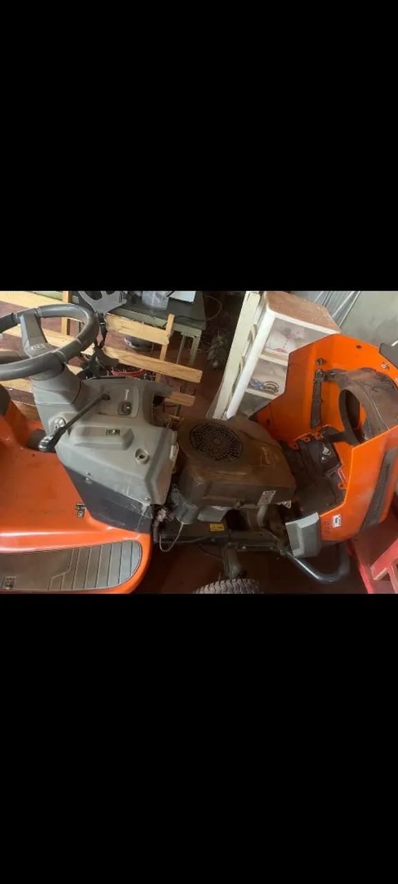 Trator rosadeira