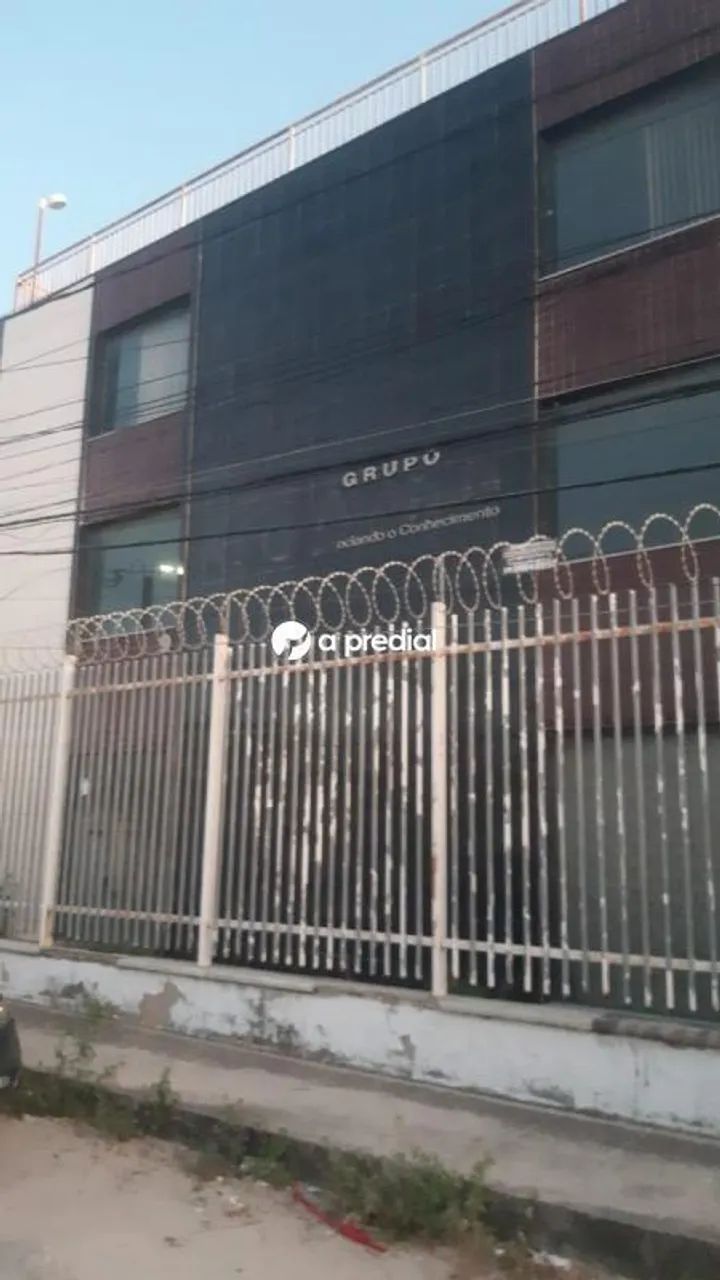 Locação de Comercial / Ponto Comercial na cidade de Fortaleza