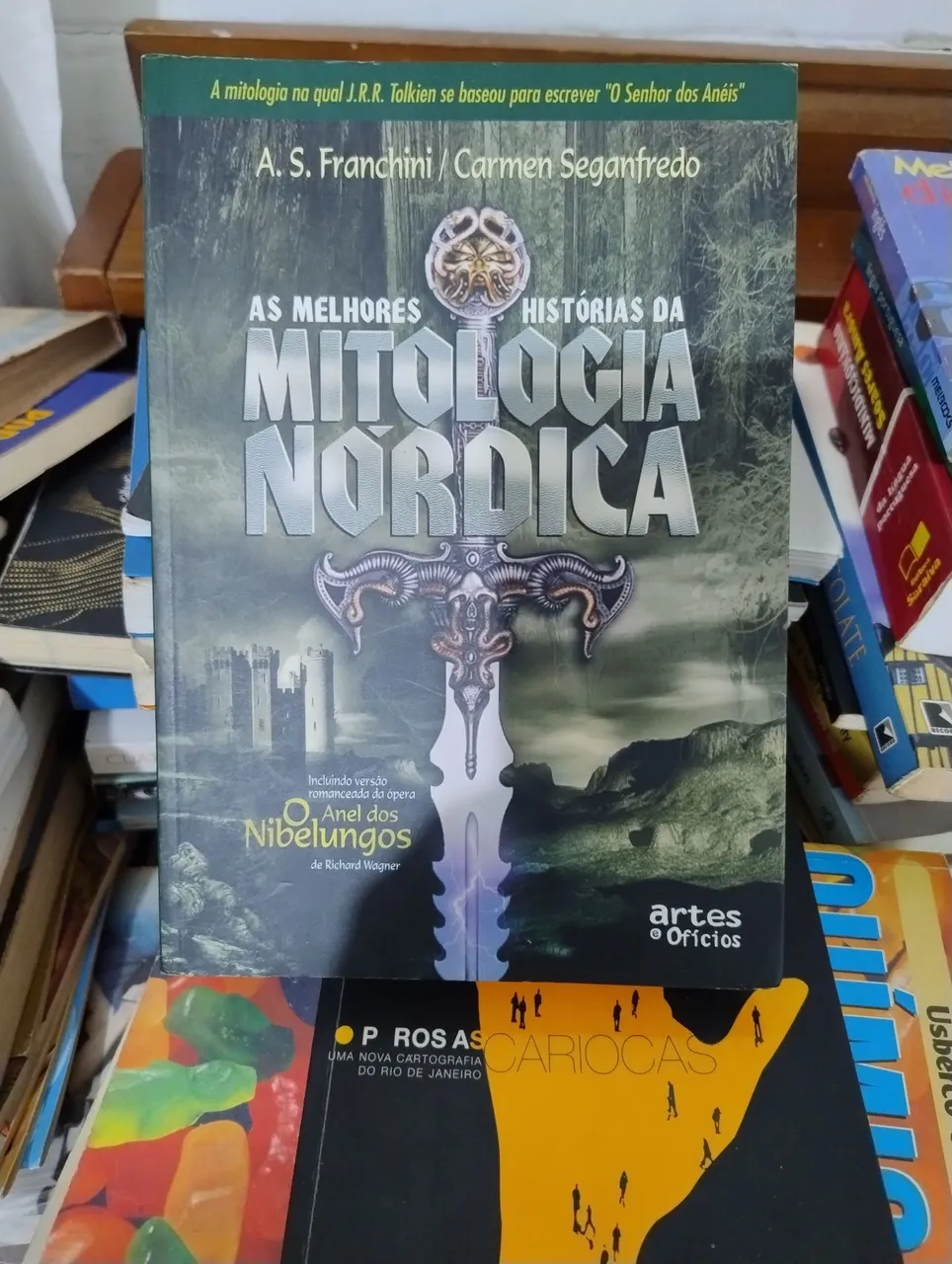 Livro. Mitologia Nórdica - As Melhores Histórias