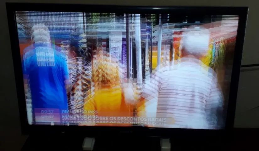 TV LED SONY 32 POLEGADAS COM DEFEITO - Foto 3