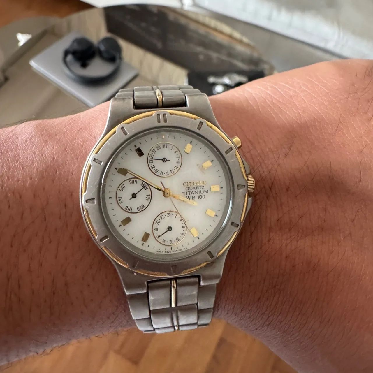 Citizen Quartz titanium WR100 original  - Foto 4