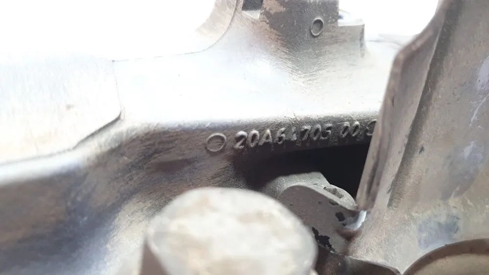 Pinça de freio Diant.Esq Range Rover Sport L494 2014 a 2018 - Foto 8