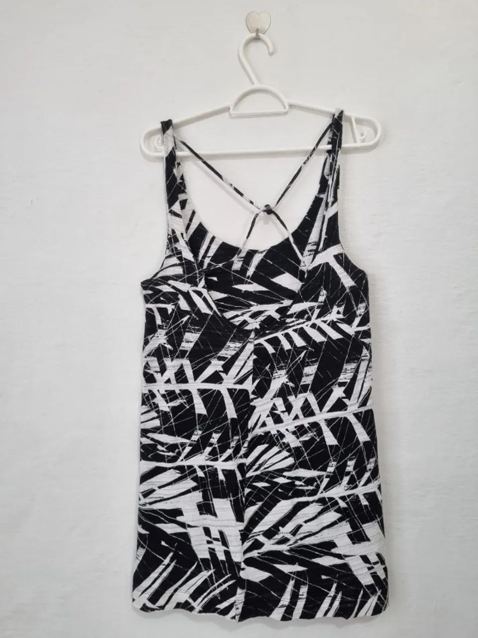 Vestido curto preto e branco Osklen  - Foto 4