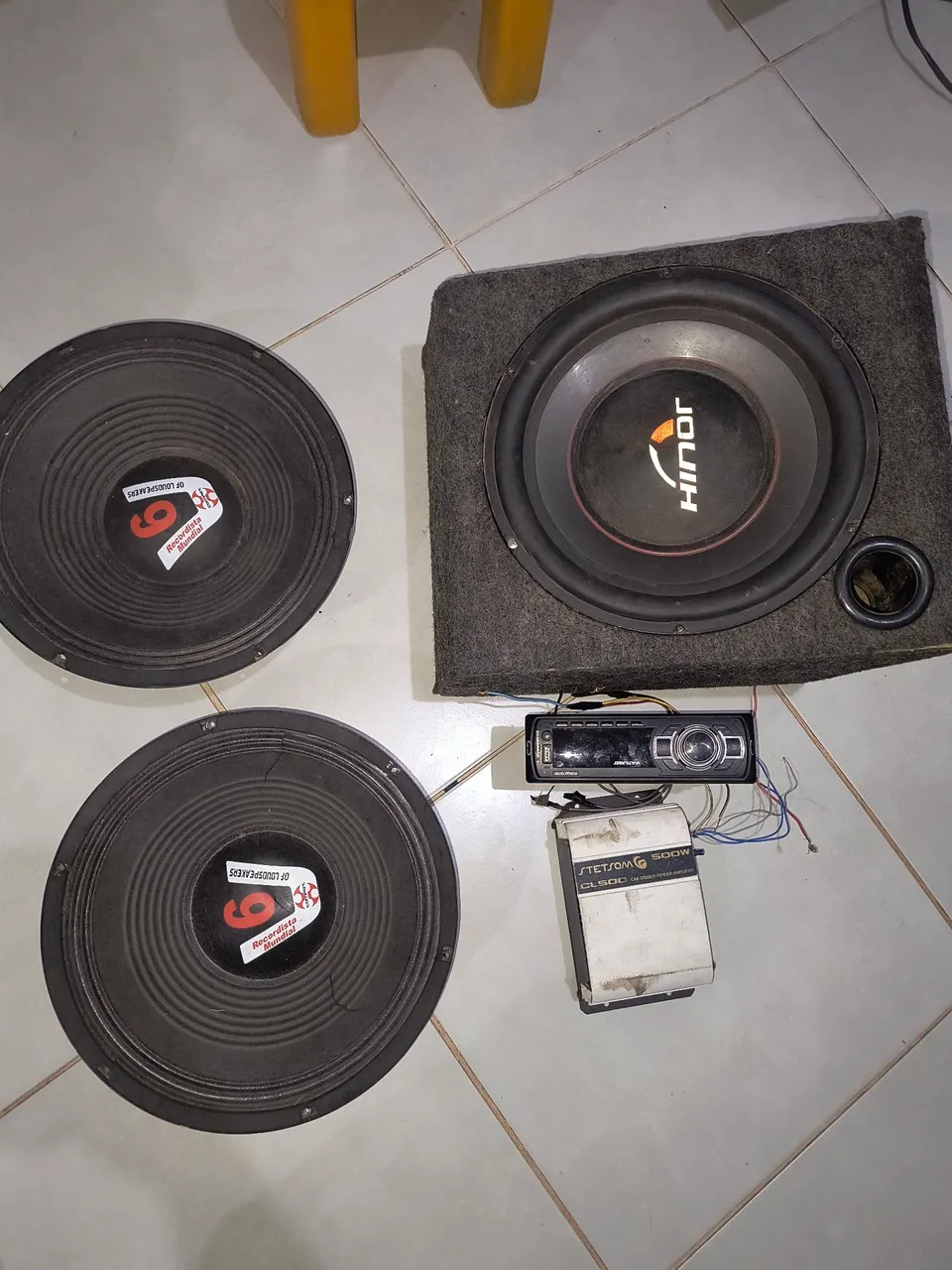 Som Automotivo Completo - Alto Falantes, Subwoofer, Amplificador