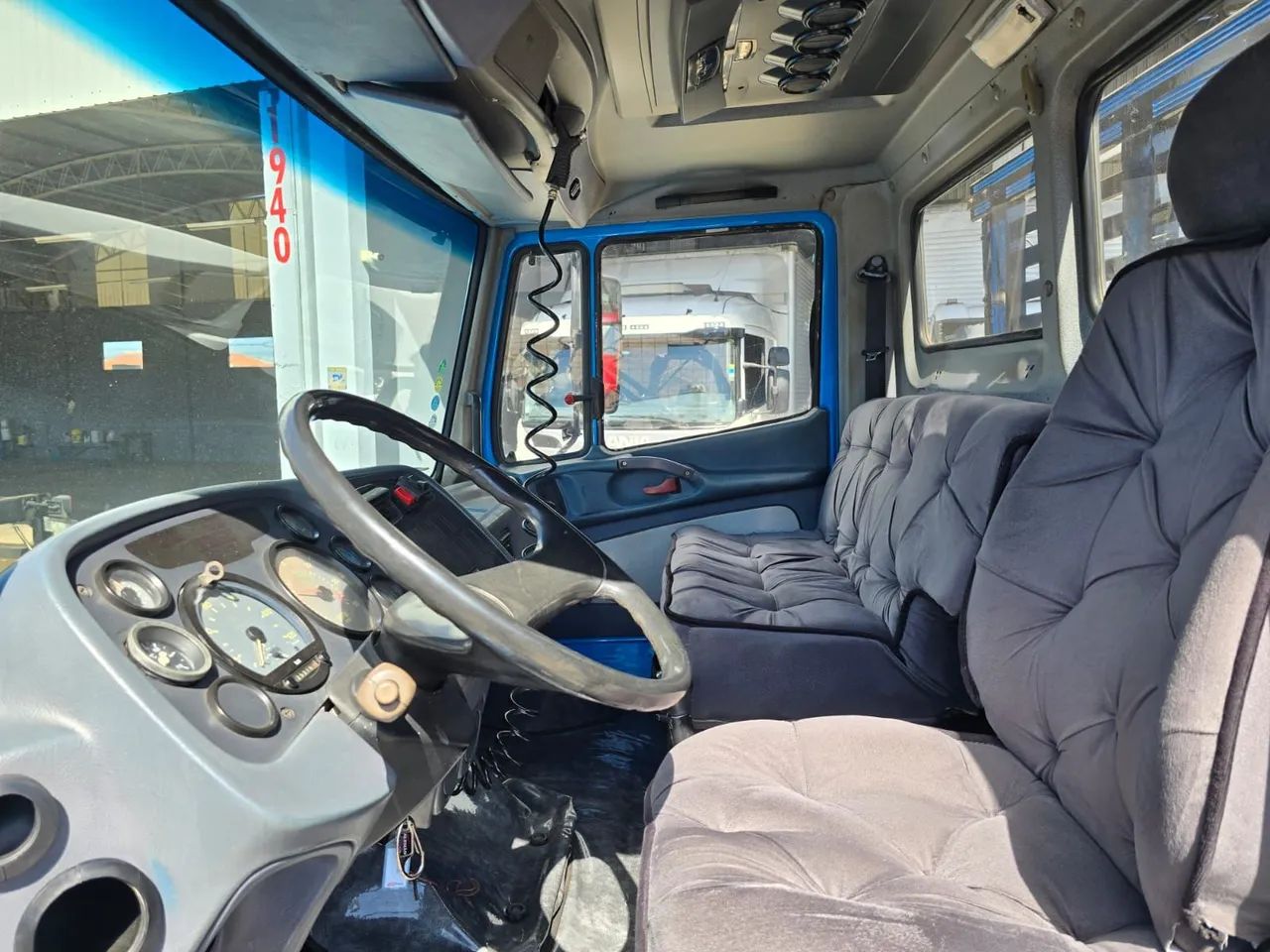 MERCEDES-BENZ MB 1620 ANO 2003 TRUCK CARROCERIA ALEMÃO CAMINHÕES ITAPETININGA  - Foto 14