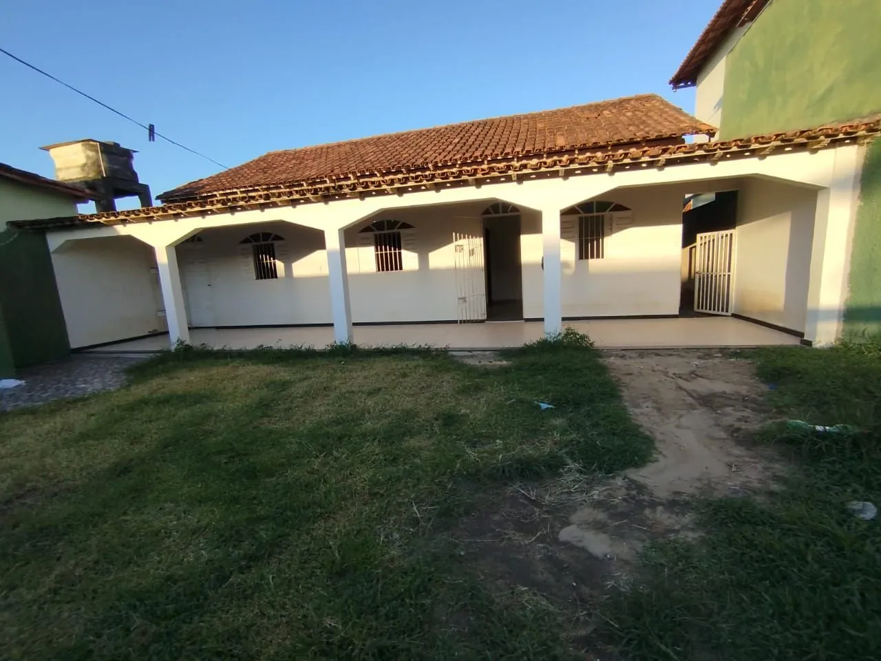 Alugo casa em Guriri
