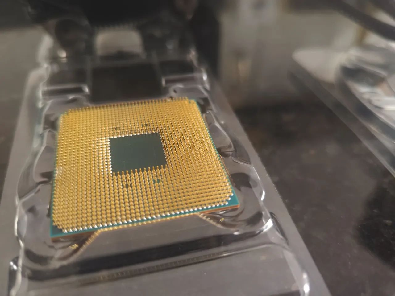 Vende-se processador seme novo Ryzen 3 3200G - Foto 3