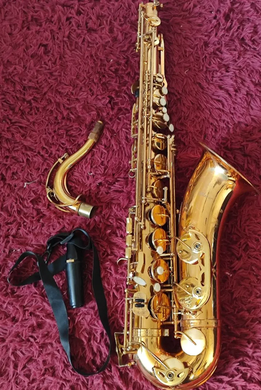 Saxofone Tenor - Blaver