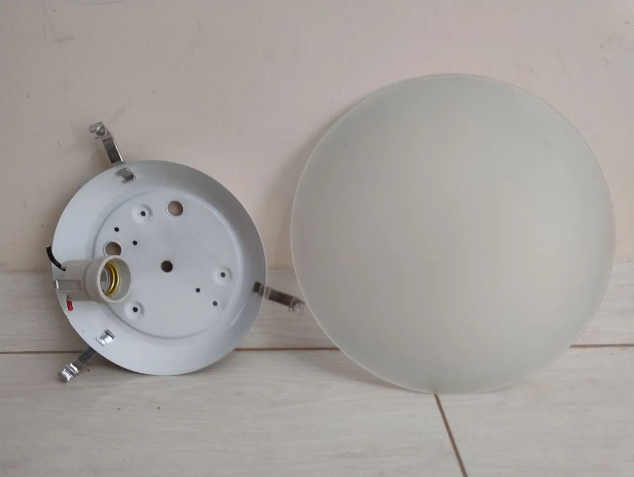 Plafons 25 cm e 30 cm. - Foto 2