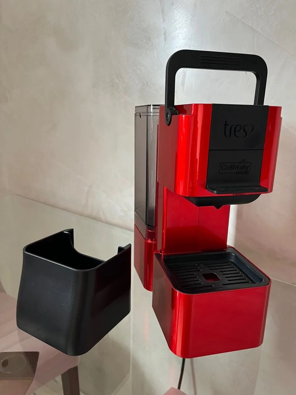Maquina de café expresso Três Corações Pop Plus
