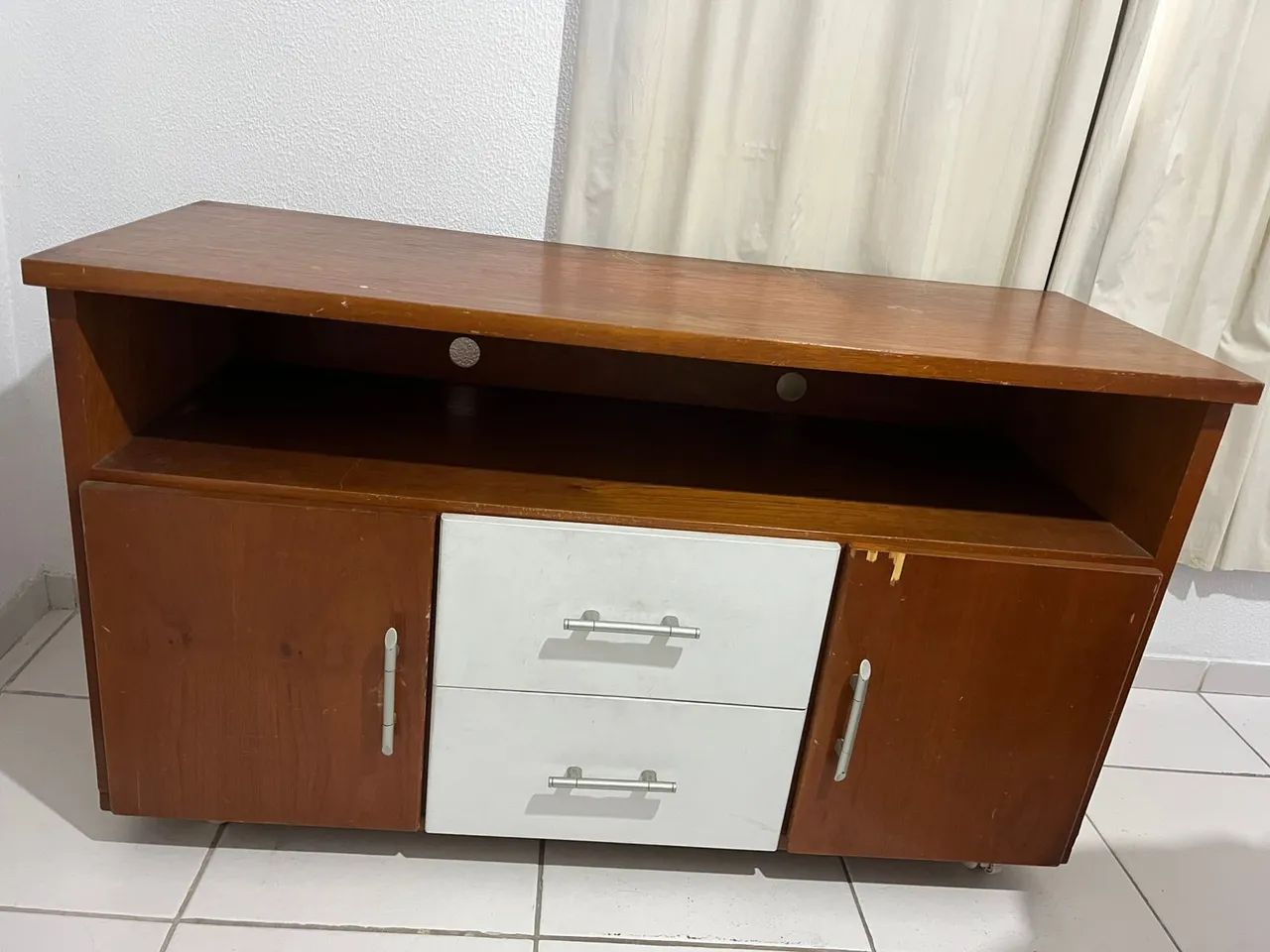 Rack de madeira maciça  - Foto 4