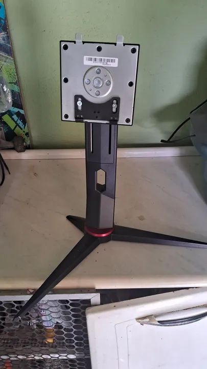 Suporte para Monitor de Mesa Aoc 24 polegadas 