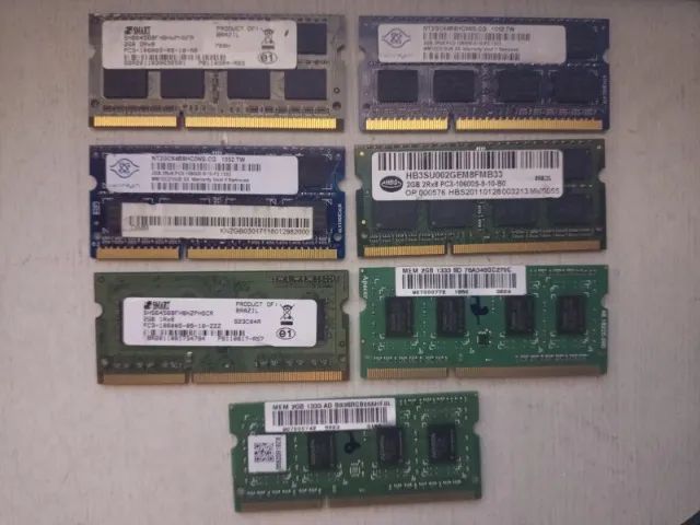 Memórias DDR3 2GB para Notebooks.
