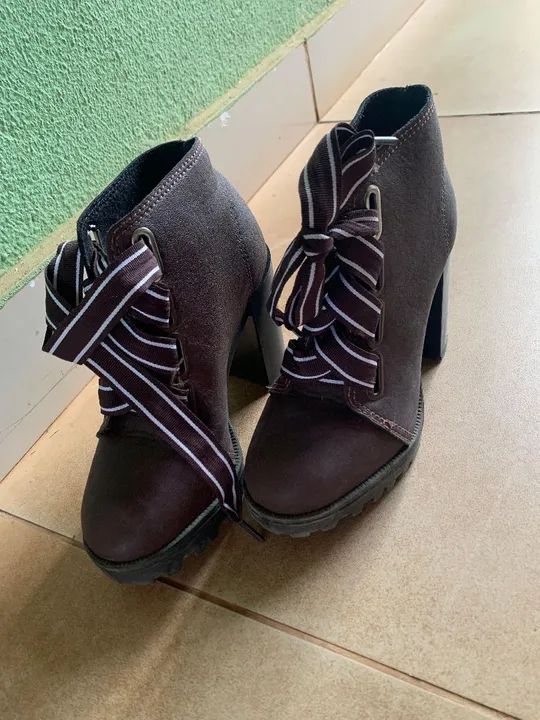 Bota Marrom Moleca - Foto 2