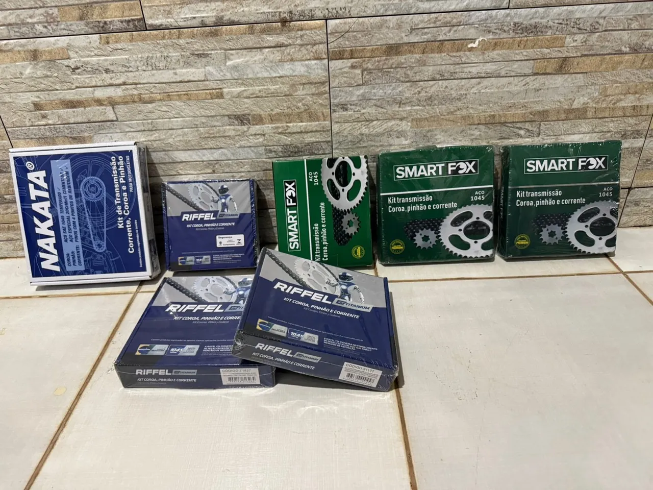 Kit relação para moto fan tinta e biz