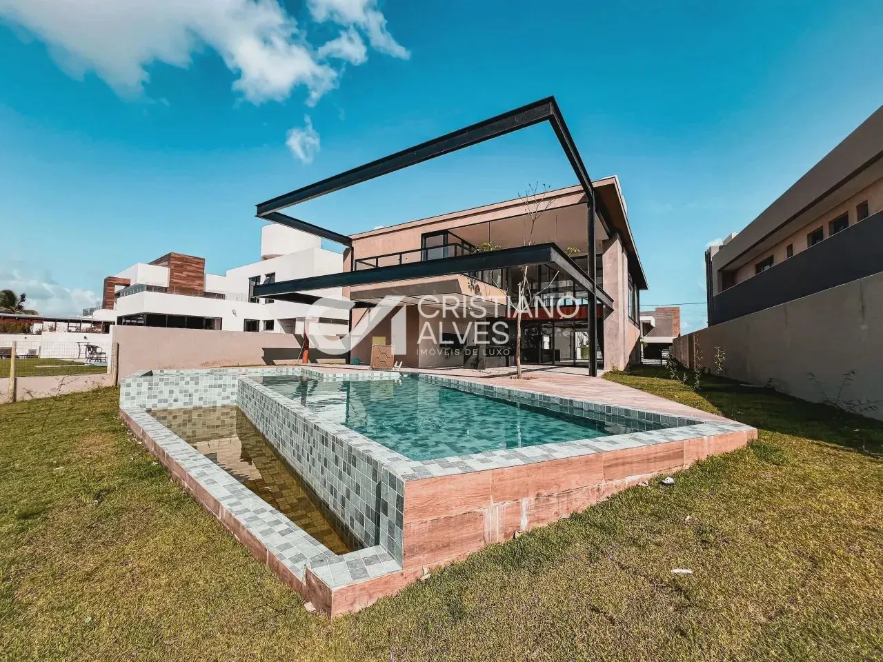 DAMHA RESIDENCE