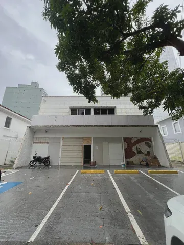 -Prédio para Locação Benjamim entre Brás e Gentil