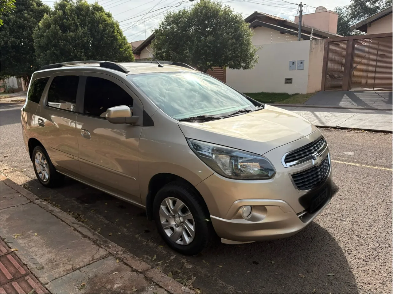 CHEVROLET SPIN 2015 Usados e Novos