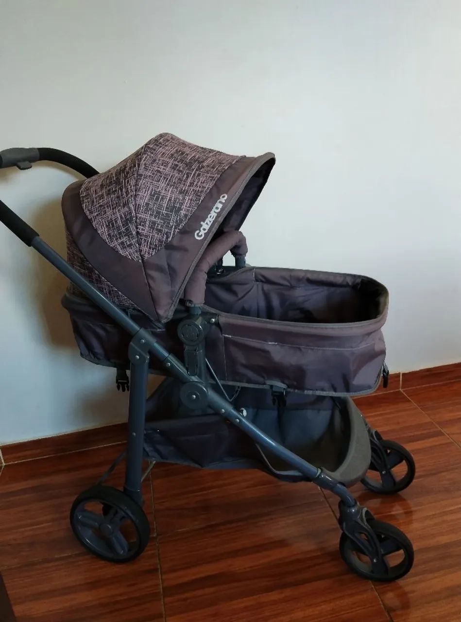 Carrinho de Bebê Gazerão - Moises