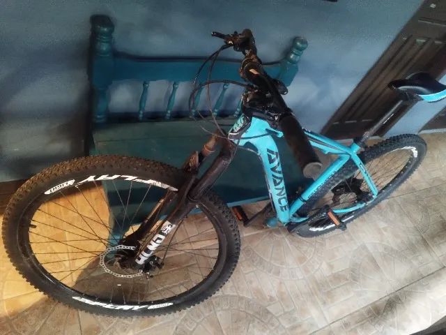 Bicicleta Avance 29 Inception 21V - Foto 5