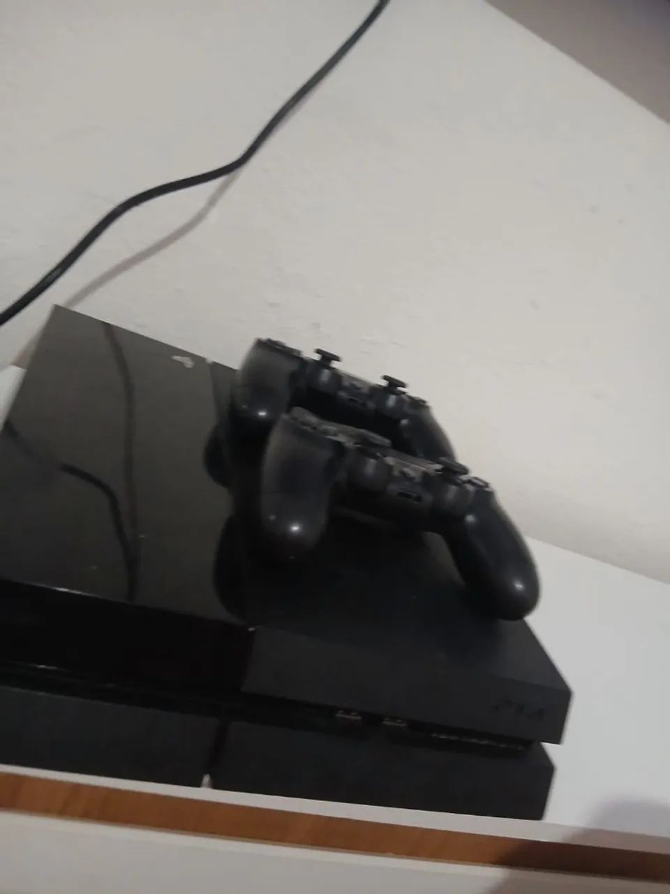 Ps4 com 2 controle  - Foto 4
