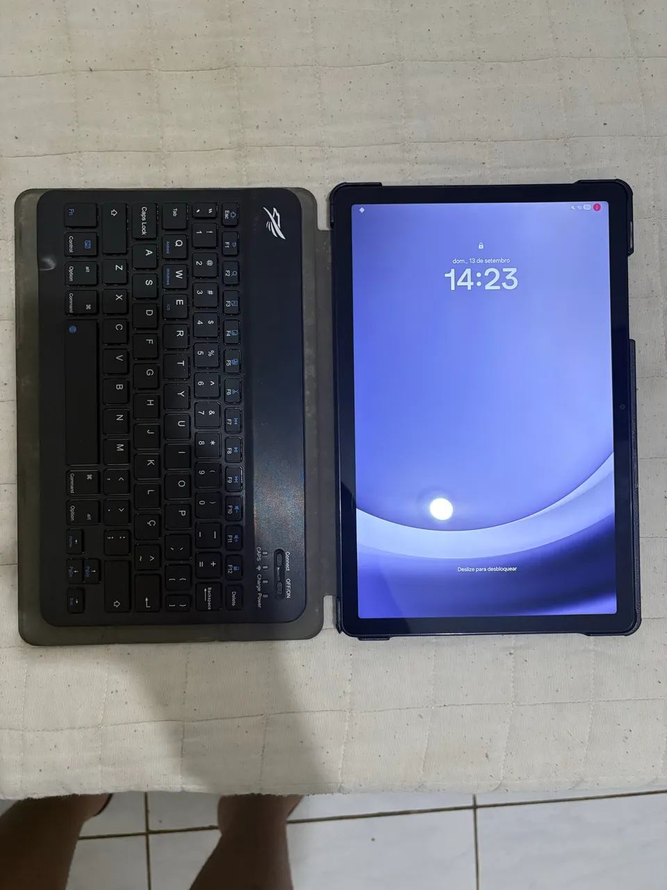 Samsung Galaxy A9+ WiFi 64gb + Capa magnética + Teclado e caneta bluetooth  - Foto 2