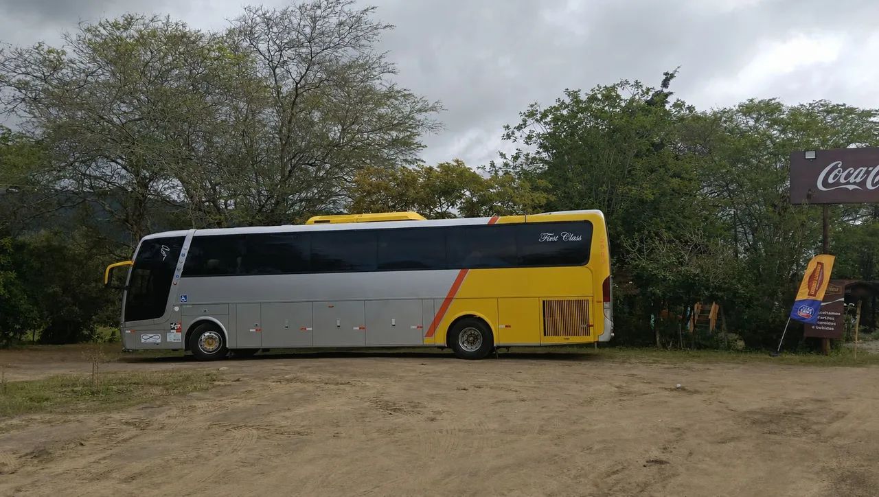 Vendo ônibus Scania 