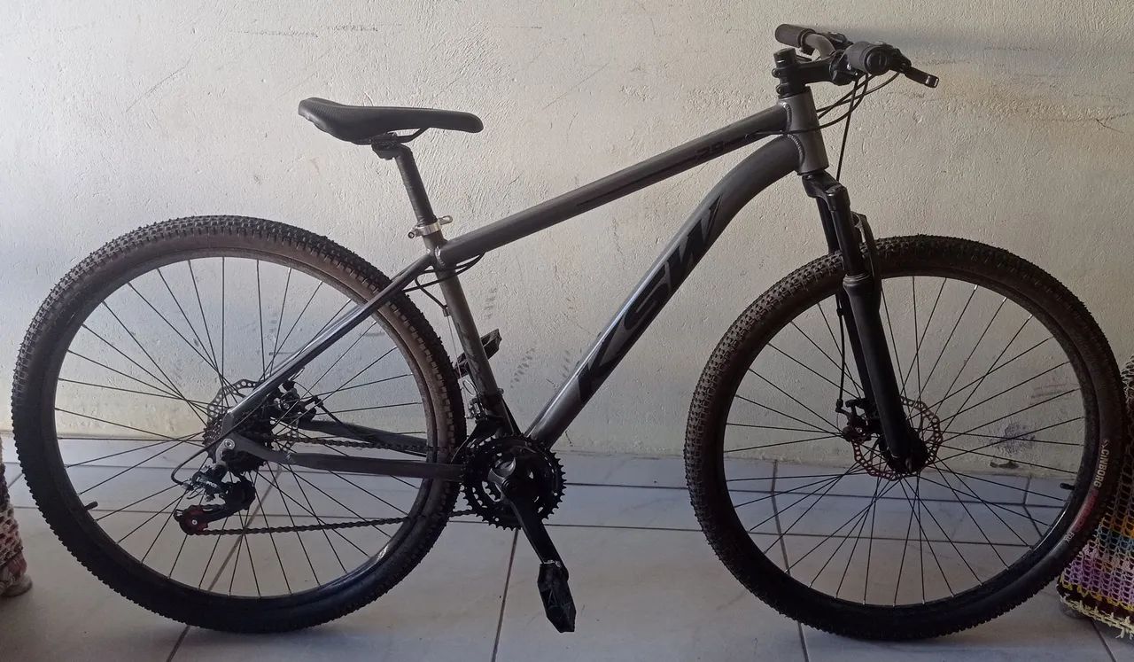 Bicicleta nova 1 semana de uso 