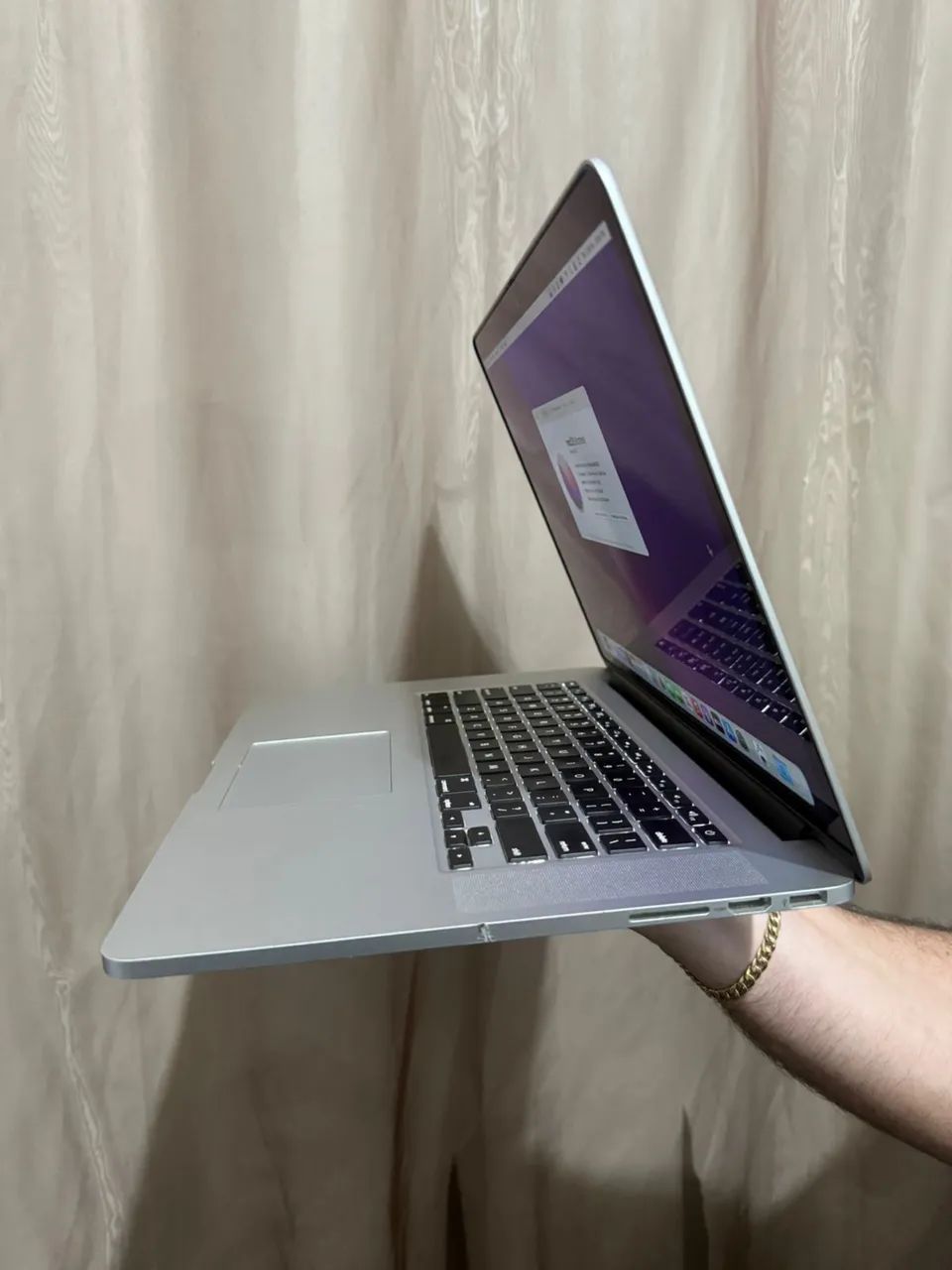macbook pro 2015 i7 16gb