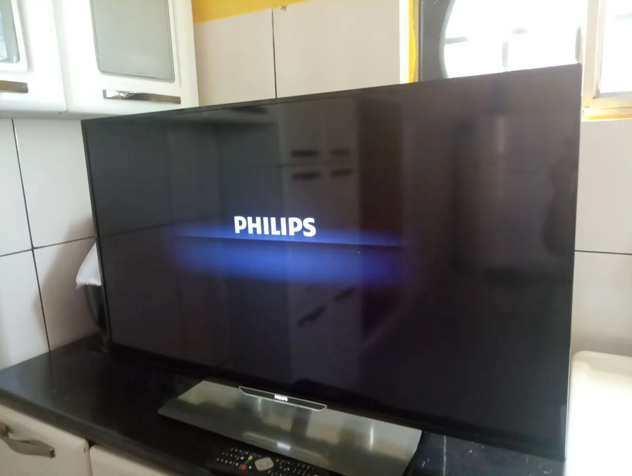 Smart Tv Philips 40 polegadas semi nova - Foto 2
