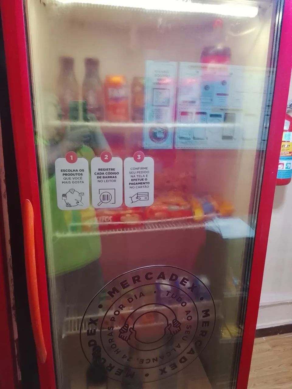 VENDO MINI MERCADO CONDOMÍNIO + LICENÇA MARCA - Foto 4