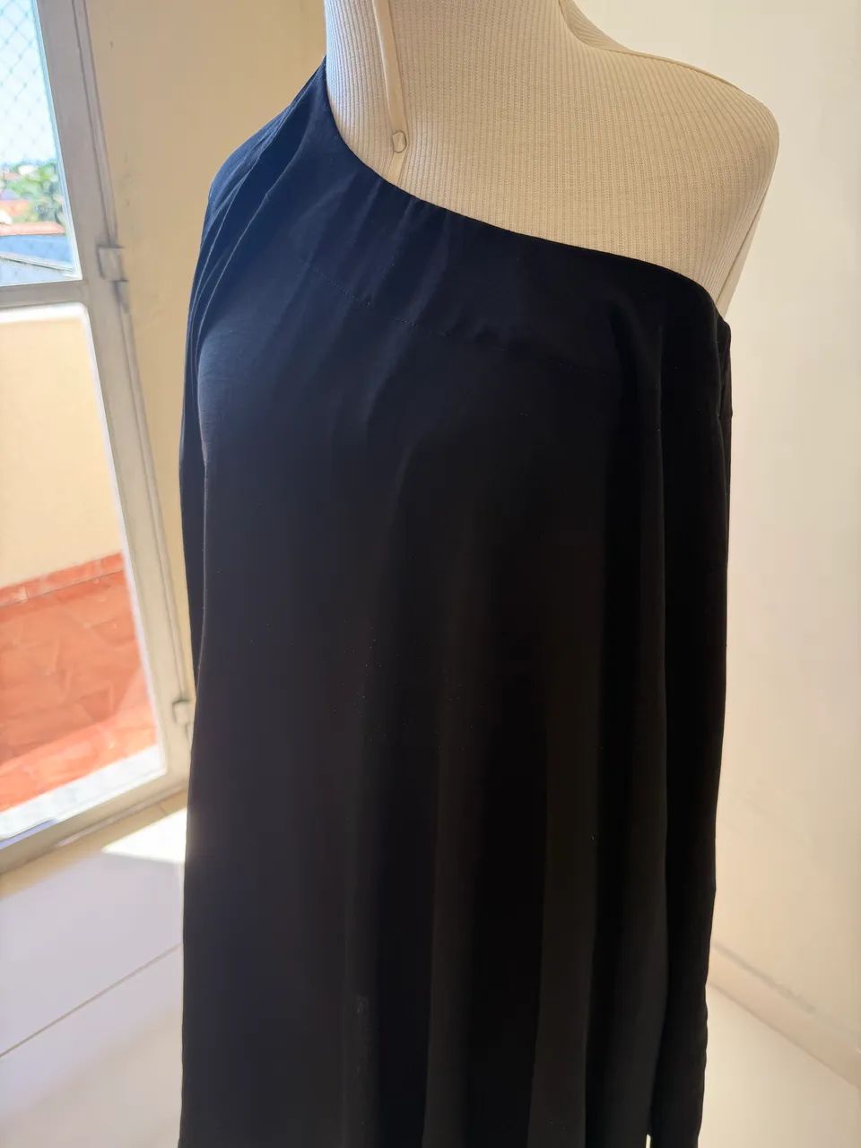 Vestido uma manga só