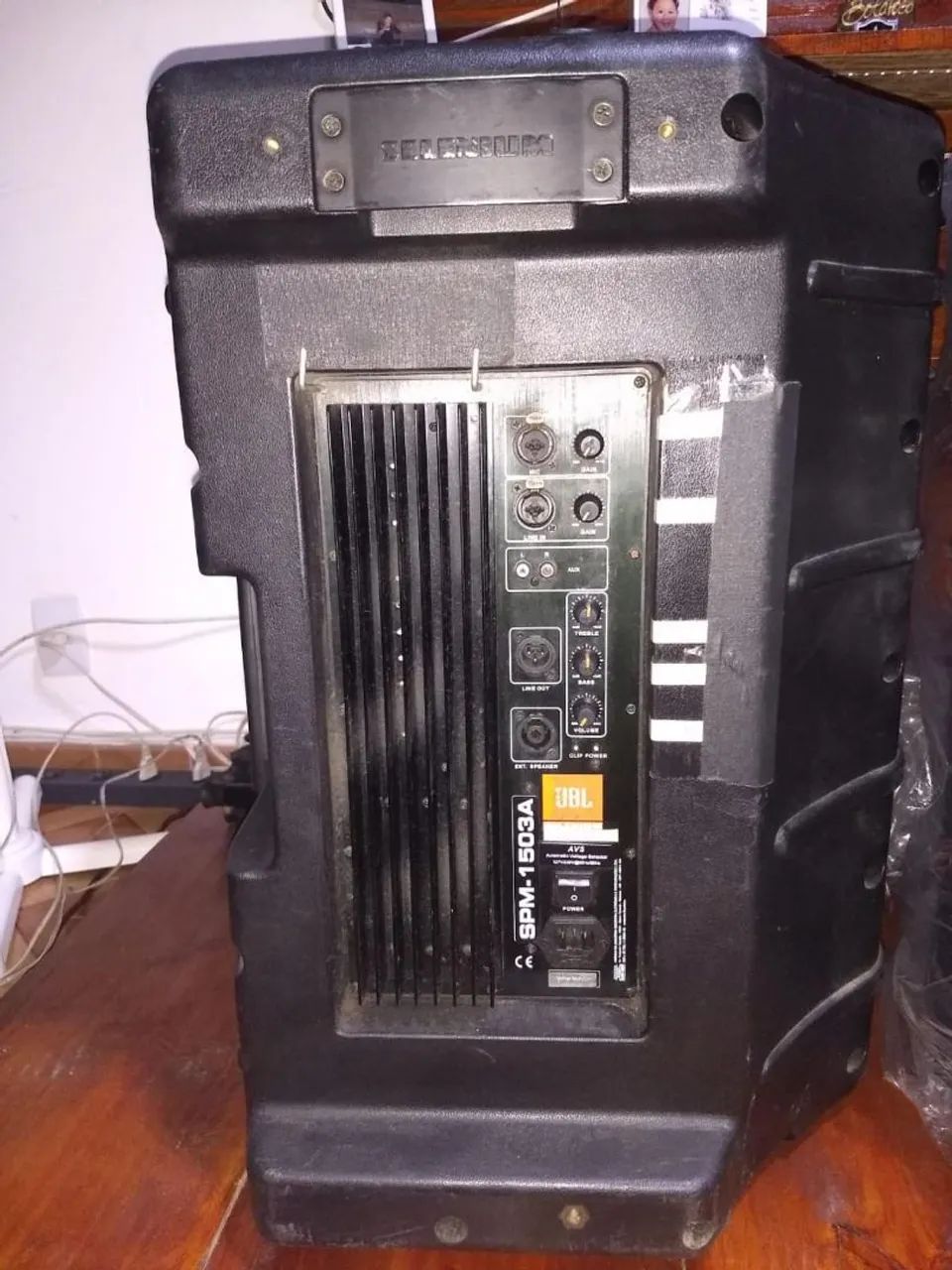 Som 2 caixas JBL Ativas 1503 A  - Foto 3