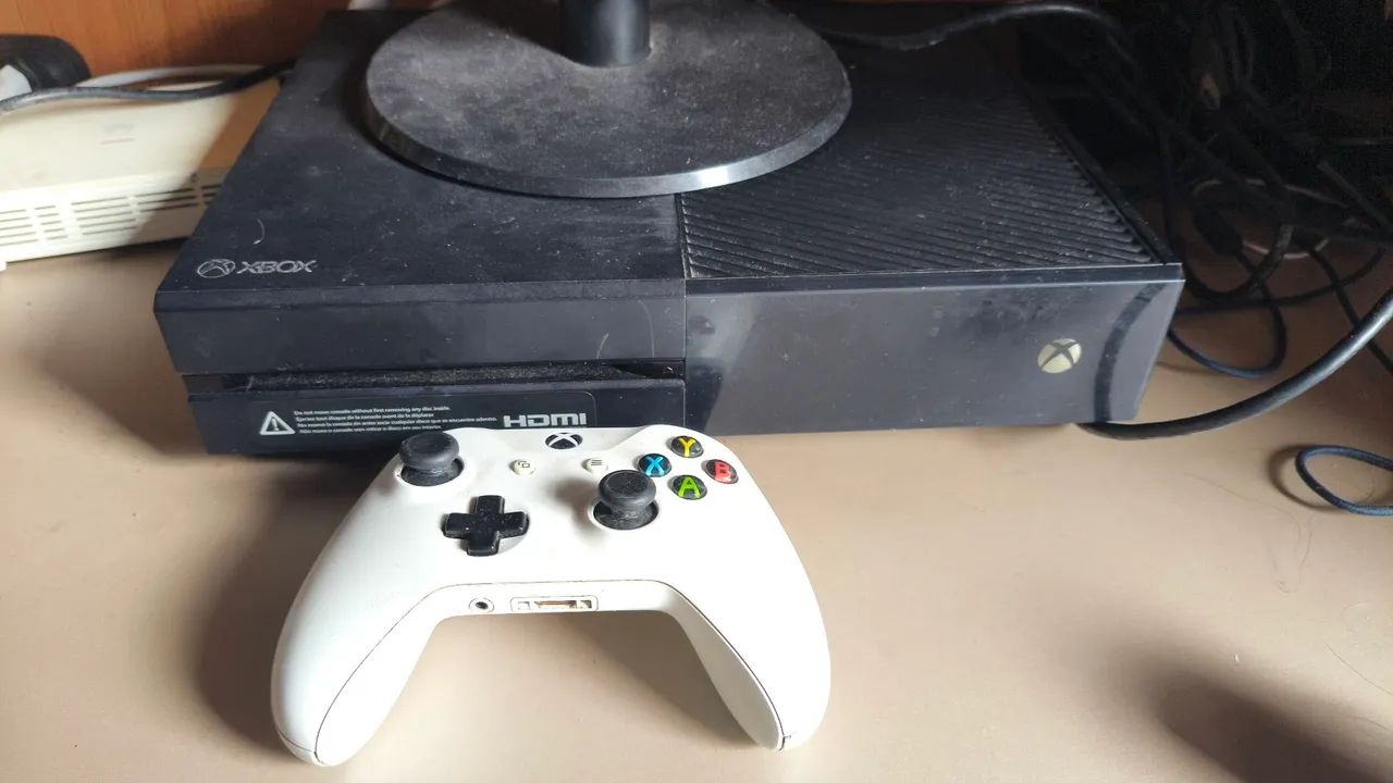 Xbox One com1 controle 