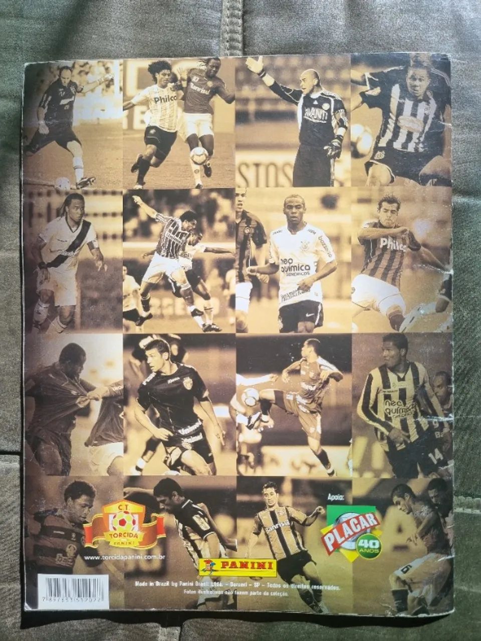 Álbum Campeonato Brasileiro 2010 - Foto 5