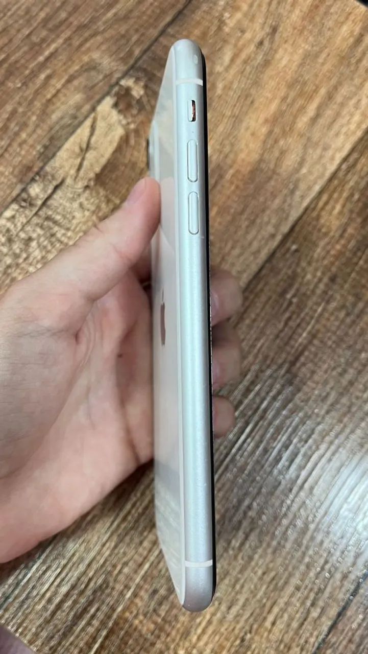 IPHONE 11 64GB bateria 71% - Celulares e Smartphones - Samambaia IPHONE 11 64GB bateria 71% - Celulares e Smartphones - Samambaia